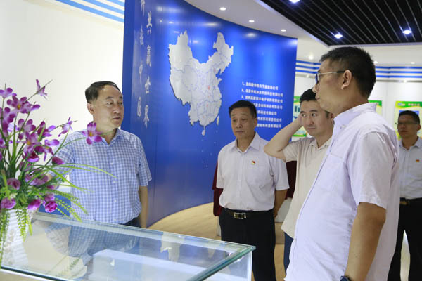 不忘初心，牢記使命： 通用技術(shù)投資公司與隆華集團(tuán)以黨建交流凝聚發(fā)展內(nèi)生動(dòng)力