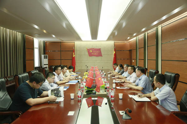 不忘初心，牢記使命： 通用技術(shù)投資公司與隆華集團(tuán)以黨建交流凝聚發(fā)展內(nèi)生動(dòng)力