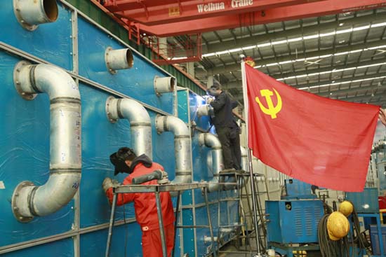 創(chuàng)新實干鑄新顏 裝備公司總裝調(diào)試車間獲“工人先鋒號”榮譽(yù)稱號